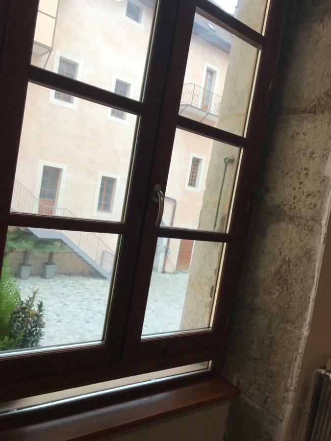 La Perle De La Vieille Ville D'Annecy Daire Dış mekan fotoğraf
